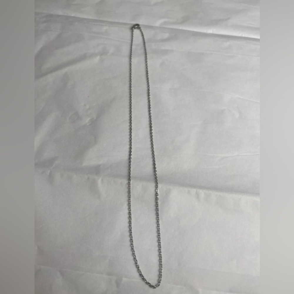 Elegant Silver 18” stainless steel loop chain Necklace